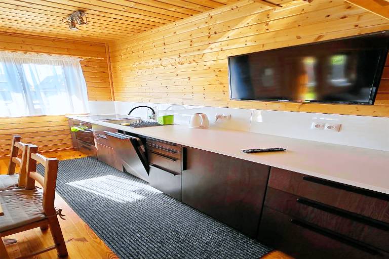 House with grill, yard & terrace — photo 4