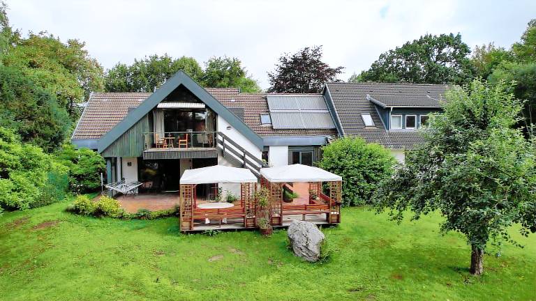 Rental apartment with yard, barbeque & hot tub | Good for workation — photo 4