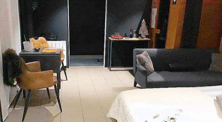 Studio Gardenroom Guesthouse De Steenberg met wellness & tuinzicht — photo 2
