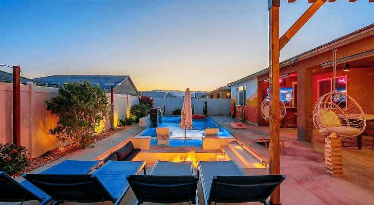 House with hot tub & pool | Suitable for remote work | Pets allowed — photo 4