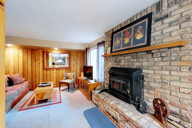 Condo  Mammoth Lakes