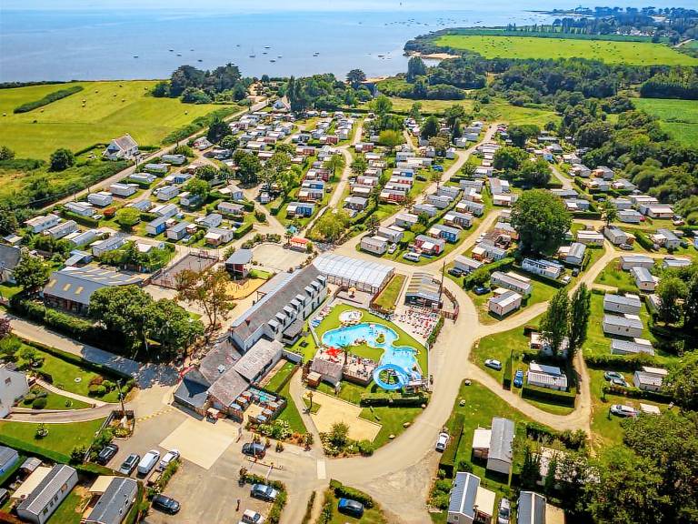 Mobilheim mit Hund inAmbon, Bretagne  f&uuml;r max. 8 Personen