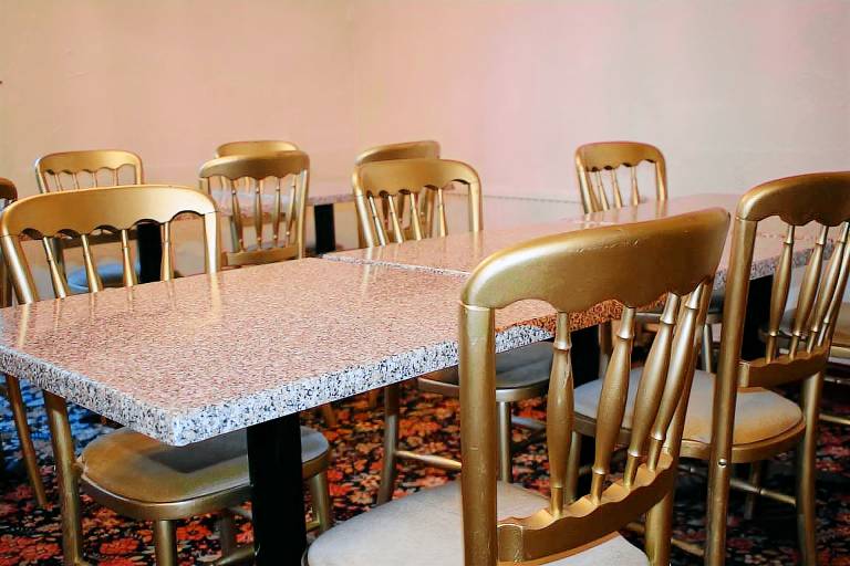 Devine Beach Guest House in Leigh-on-Sea