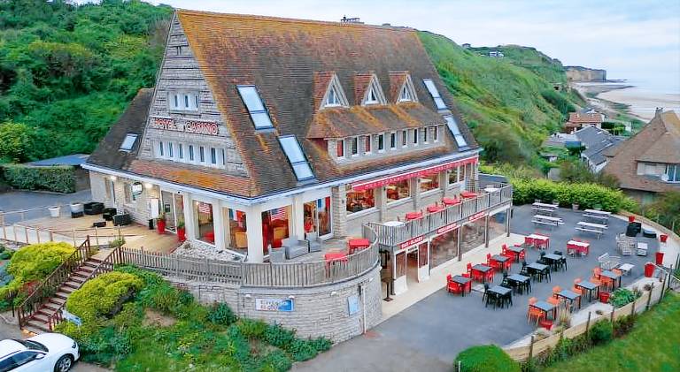 Logis Hotel Du Casino Restaurant Le Mathelia in Bayeux