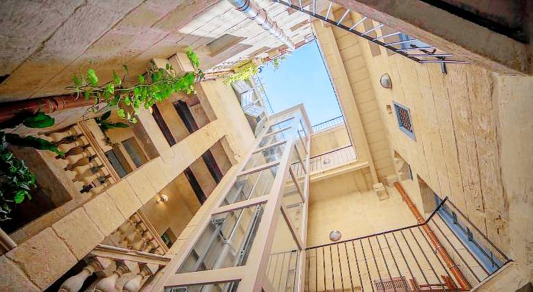 Rental apartment | Close to Lower Barrakka Gardens | Pets allowed in St. Julian's