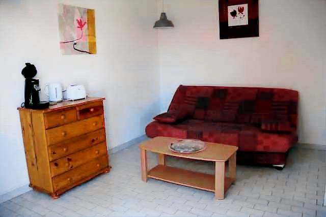 Apartment with pool & terrace — photo 4