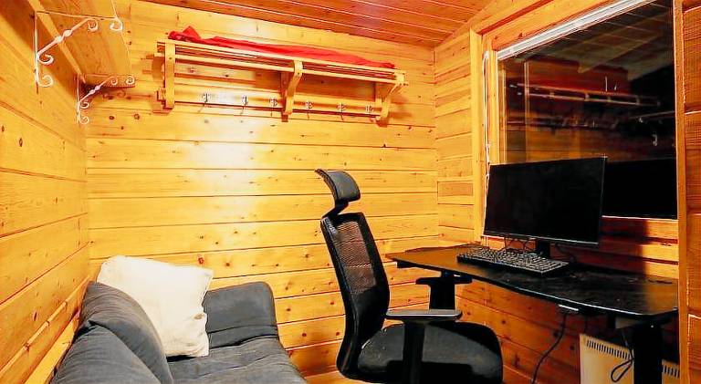 Chalet with sauna & pool — photo 4