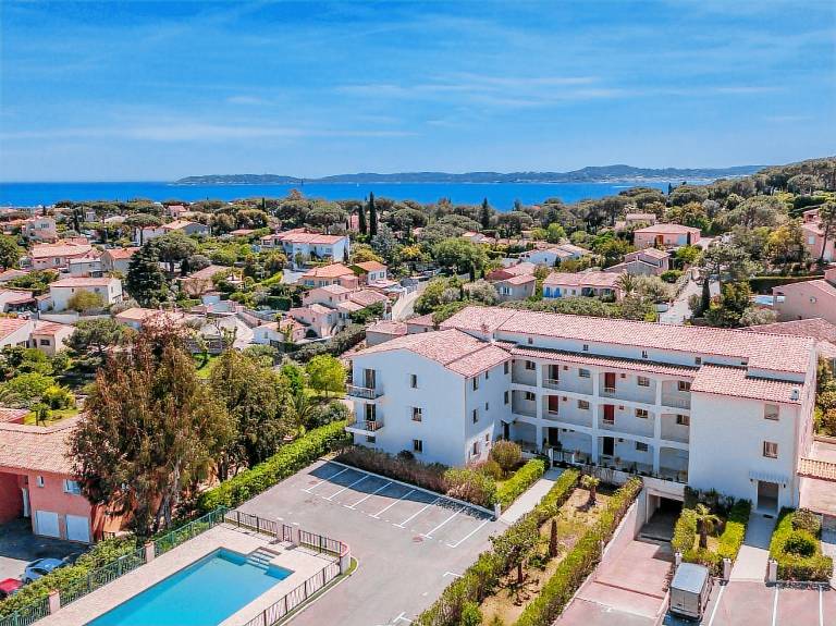 Pleasant rental apartment with pool | Pets are welcome in Sainte-Maxime