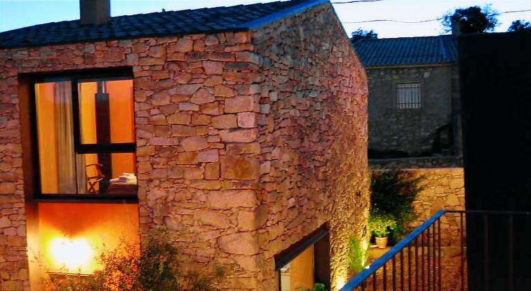 Holiday apartment with pool in Cáceres