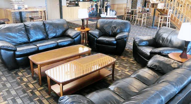 Cobblestone Hotel & Suties - Wisconsin Rapids — photo 5