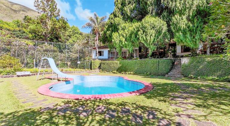Vacation home with pool | Pet-friendly in Petrópolis