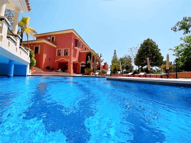 Pet-Friendly Villa 'Vituco 34' with Pool & Wi-Fi — photo 3