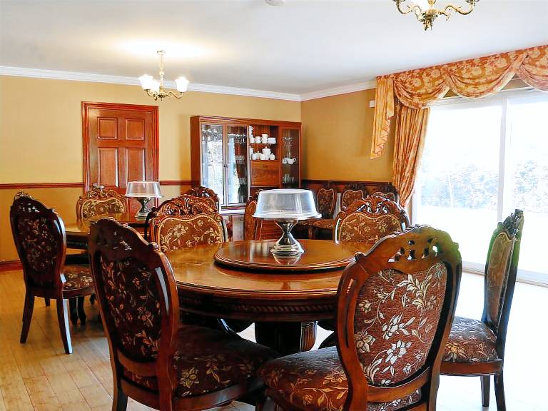 Child-friendly cottage with garden, patio & BBQ | River view | Dogs allowed — photo 4