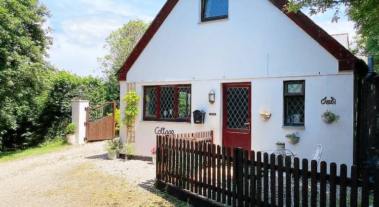 House with 1 room for 2 persons in Bude