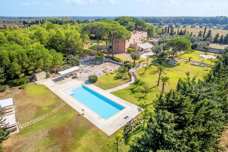 Vacation home with patio, yard & barbecue | Perfect for remote work in Carpi