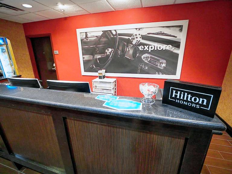 Hampton Inn & Suites Elk City — photo 5