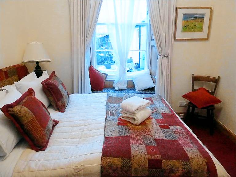 Accommodation Ayr