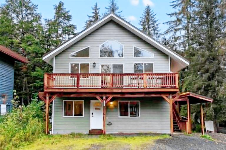 House  Girdwood