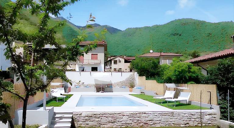 Rental apartment with pool | Pets allowed — photo 3