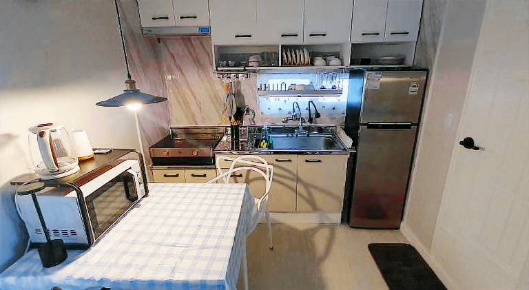 Moon House — photo 4