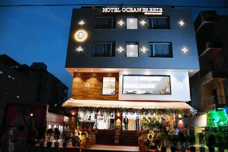 HOTEL OCEAN BREEZE Bhopal