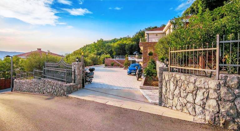 Lovely villa with pool | Pet-friendly — photo 5