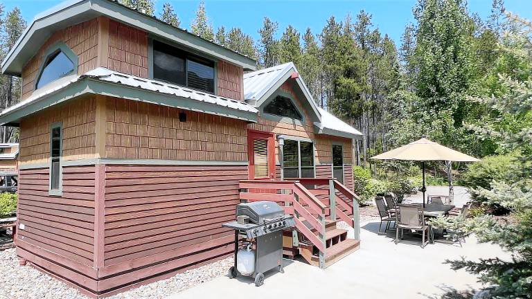 Cabin  West Glacier