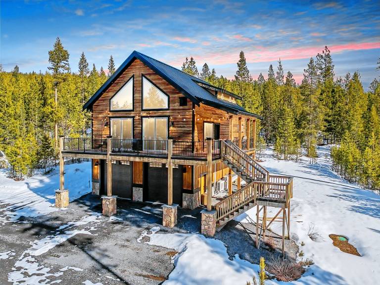 Chalet Odell Lake