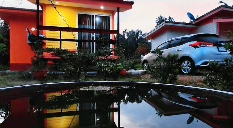 Villa with yard, grill & patio | Close to the beach | Dogs allowed — photo 3