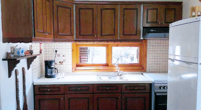 Vacation home with patio & yard | Close to the beach | Pet-friendly — photo 4