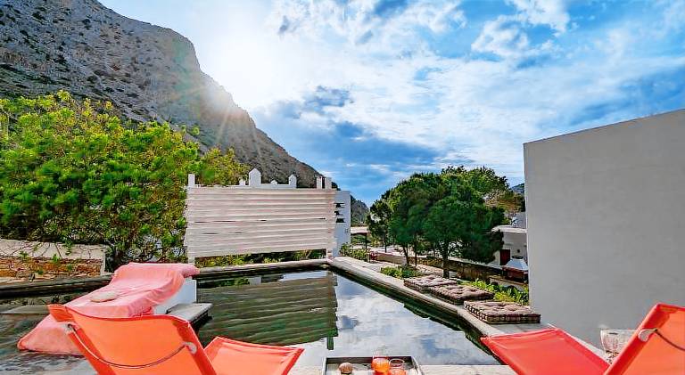 Fully equipped house with private pool, grill & patio | Close to the beach | Perfect for remote work | Pets allowed — photo 3
