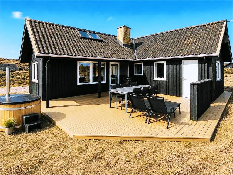 Ferienhaus mit Hund inBjerregård Strand, Hvide Sande  f&uuml;r max. 6 Personen