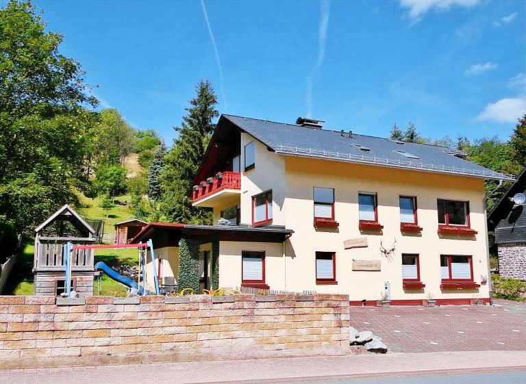 Fully equipped charming apartment with barbeque & patio | Pet-friendly — photo 2