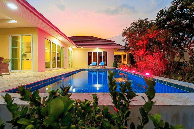 Villa Thap Tai