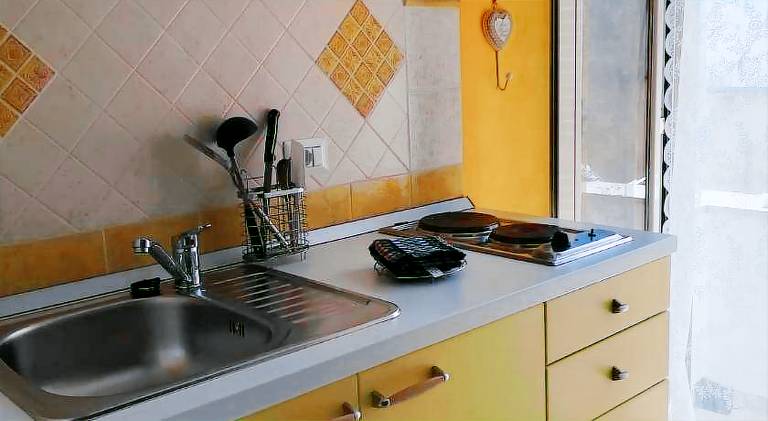 Holiday apartment with terrace — photo 4