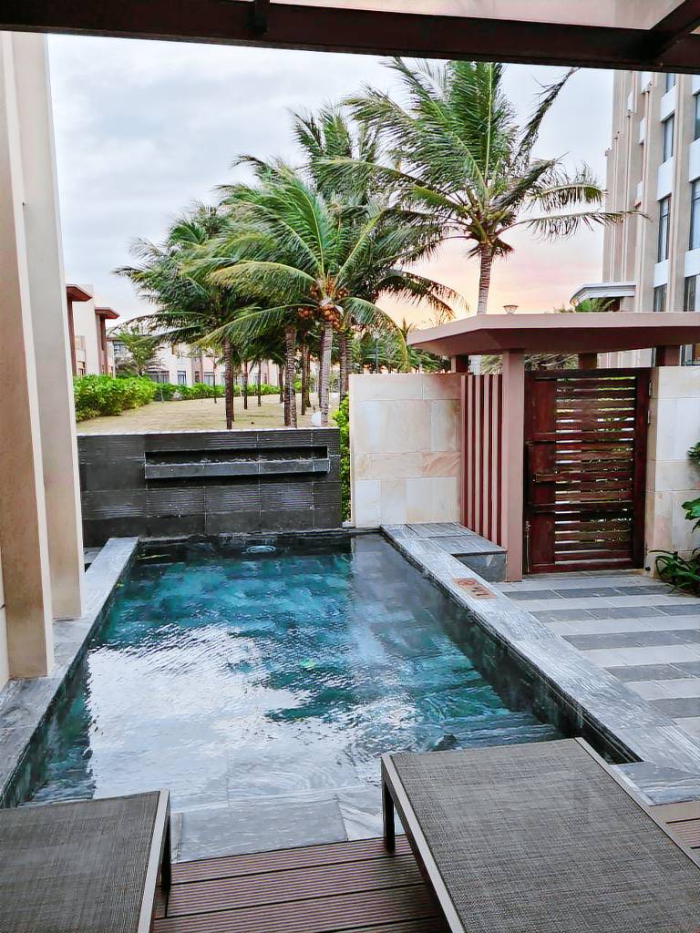 Villa  Cam Hải Đông
