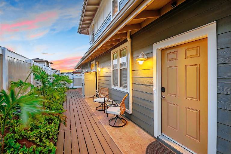 House Waianae