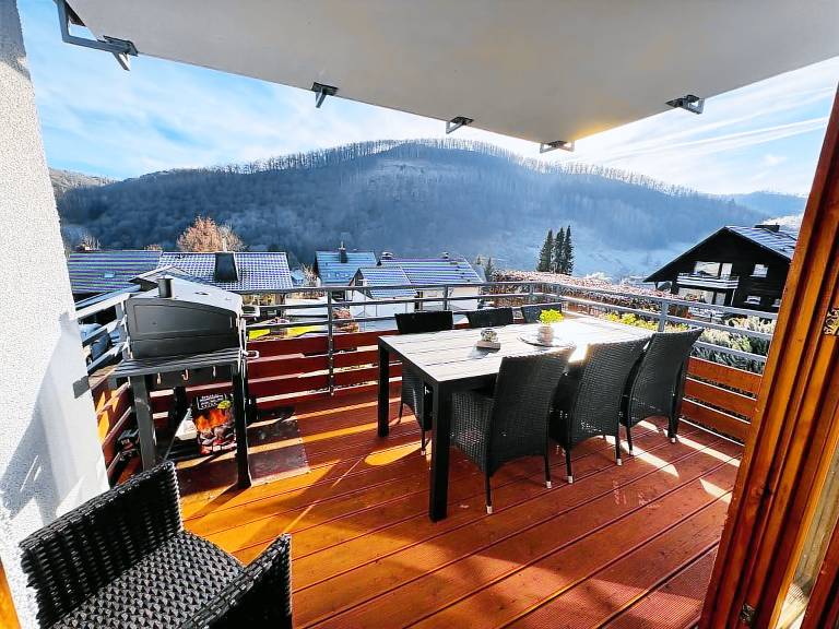 Vacation home with patio, garden & barbecue | Nature view — photo 3