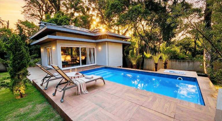 Charming vacation home with pool & jacuzzi | Pets are welcome — photo 2
