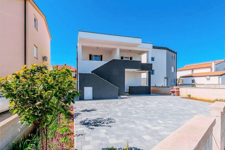 Apartment  Vir