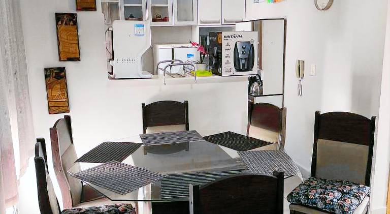 Apartment with pool — photo 4