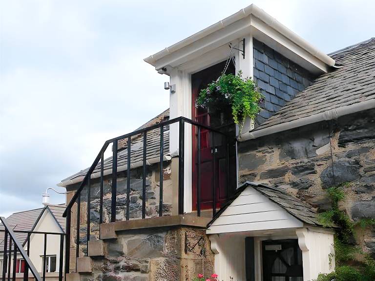 Columba House — photo 4