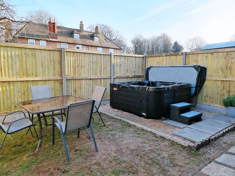 Cottage Deal