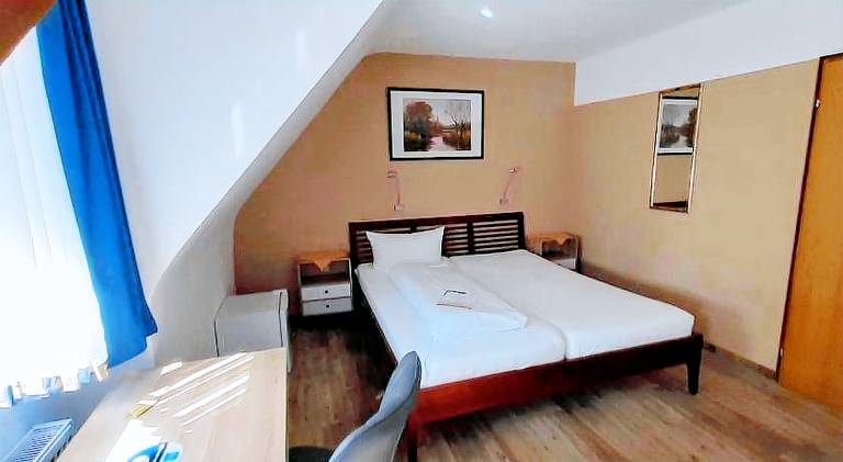 Hotel-Gasthof Tor zum Steigerwald — photo 2