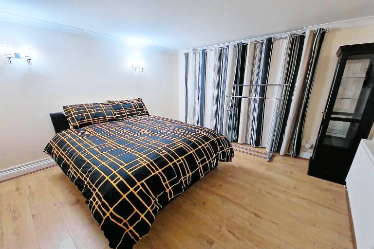 Apartment Windsor