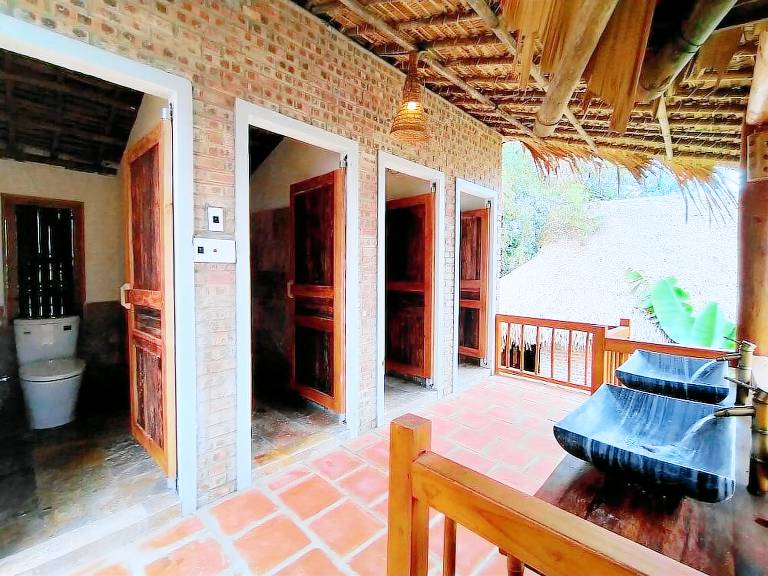 Lodge Kho Mường