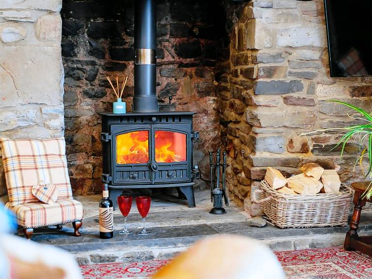 Cottage with garden, grill & sauna | River view — photo 4