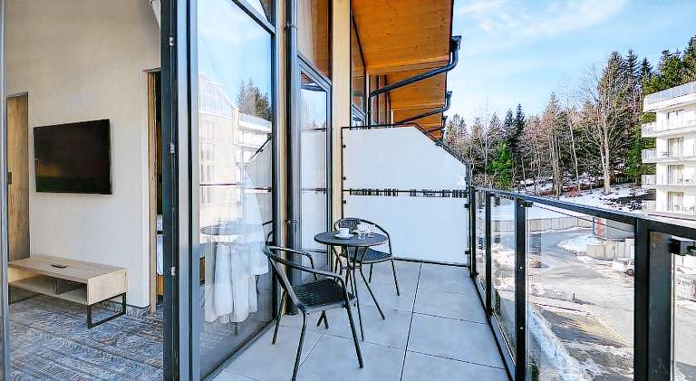 Rental apartment with jacuzzi & pool — photo 4