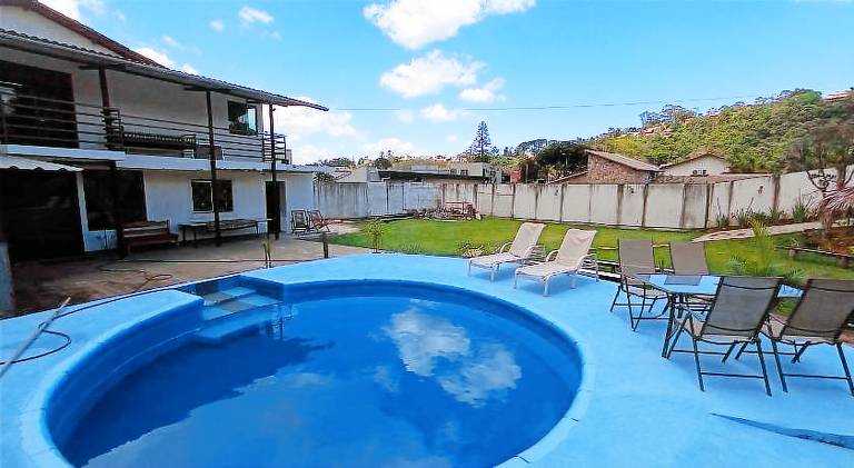 House with pool in Juiz de Fora