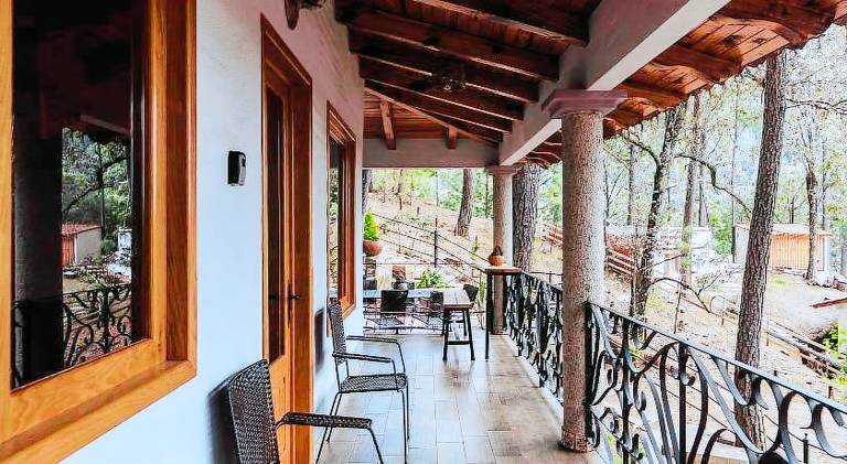 Charming villa with terrace, garden & hot tub | Dogs allowed — photo 3